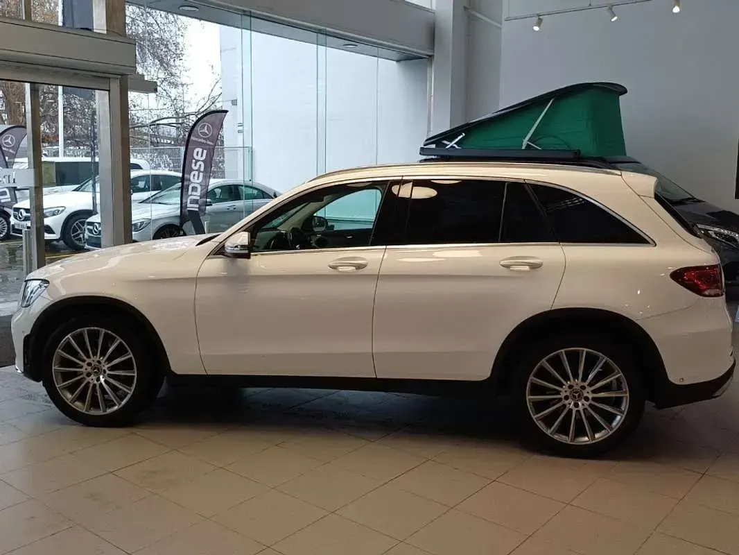 Usado Mercedes GLC220 194 CV (142 kW) 2021 Blanco SUV