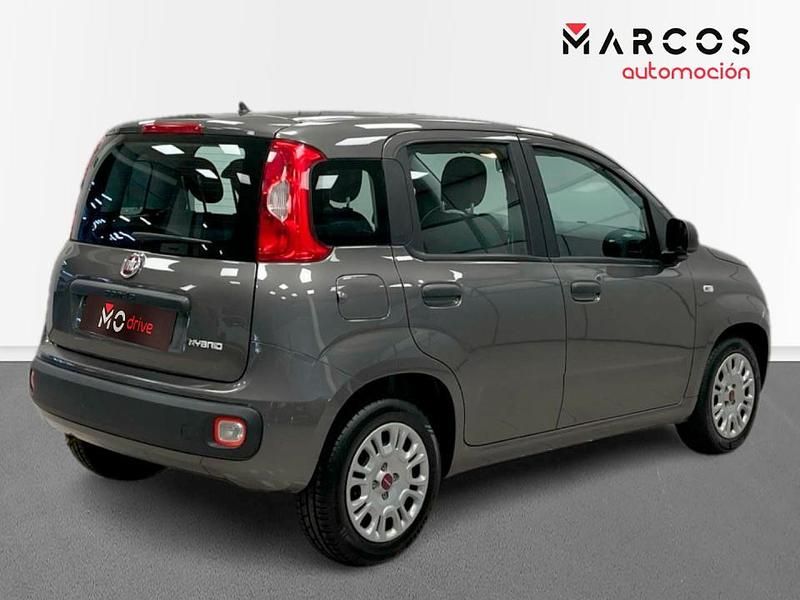 Usado Fiat Panda 70 CV (51 kW) 2022 Gris Berlina