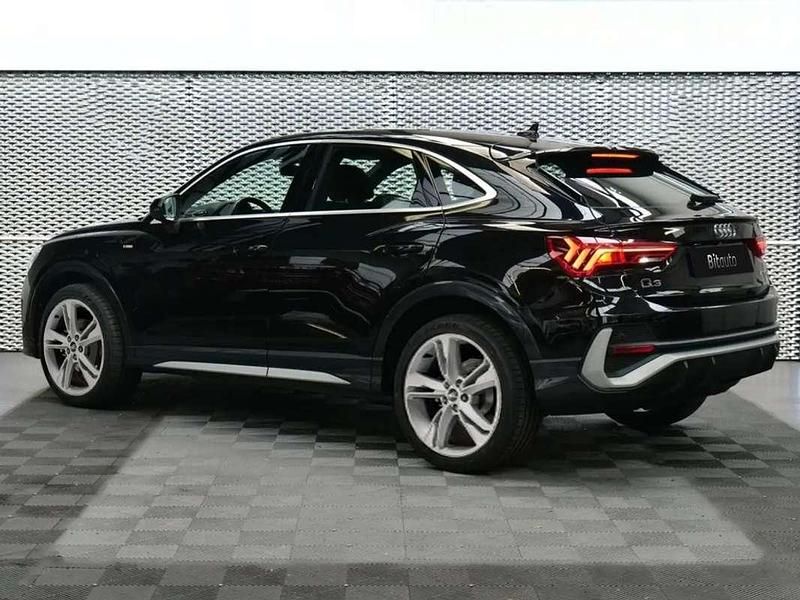 Usado Audi Q3 Sportback Ambiente 245 CV (180 kW) 2021 Negro SUV