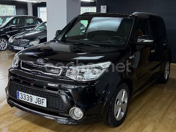 Usado Kia Soul 128 CV (94 kW) 2014 Negro SUV