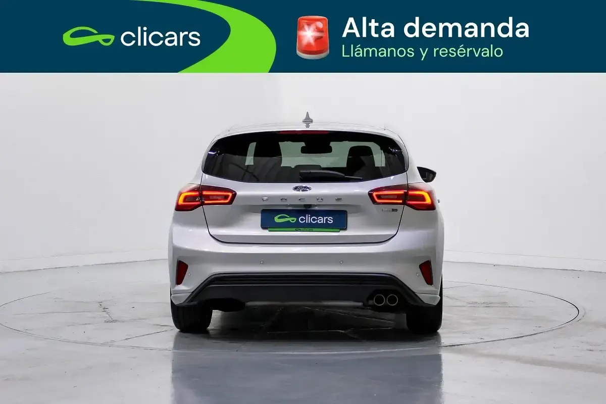 Usado Ford Focus ST-Line 155 CV (114 kW) 2023 Gris Berlina