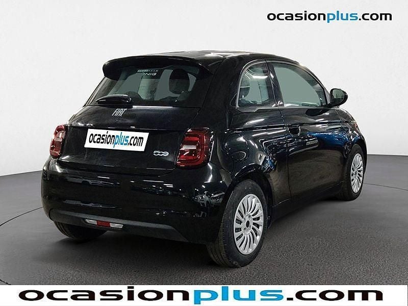 Usado Fiat 500e Action 69 kW (95 CV) 2022 Negro Utilitario