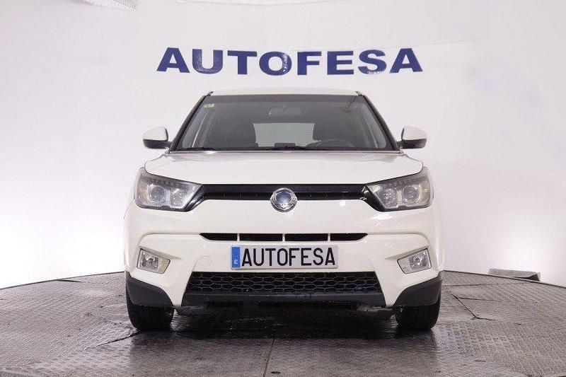 Usado SsangYong Tivoli 115 CV (84 kW) 2015 Blanco SUV