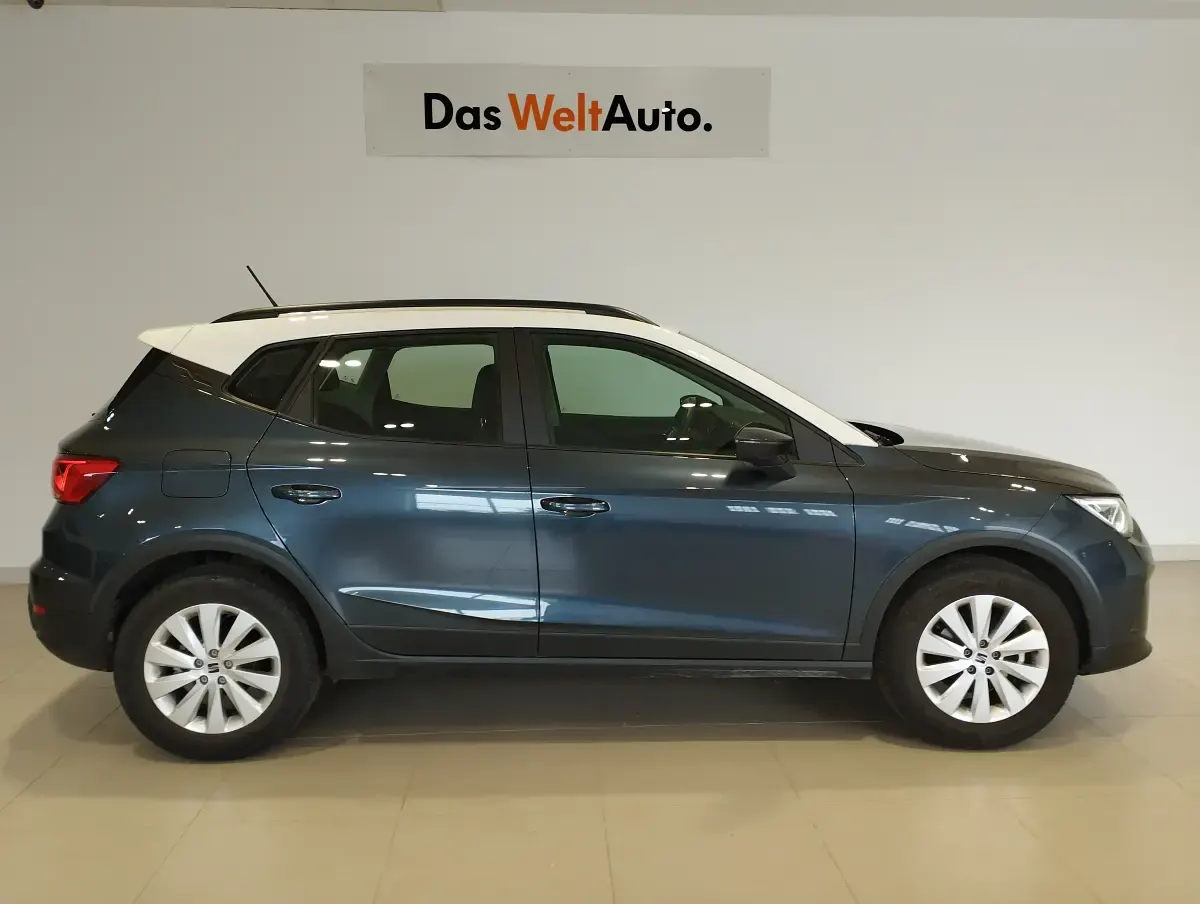 Usado Seat Arona Style 115 CV (84 kW) 2025 Gris SUV