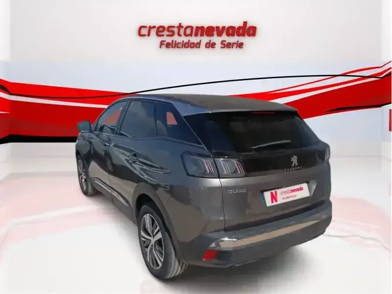 Käytetty Peugeot 3008 Allure 130 HP (95 kW) 2024 Harmaa Katumaasturi