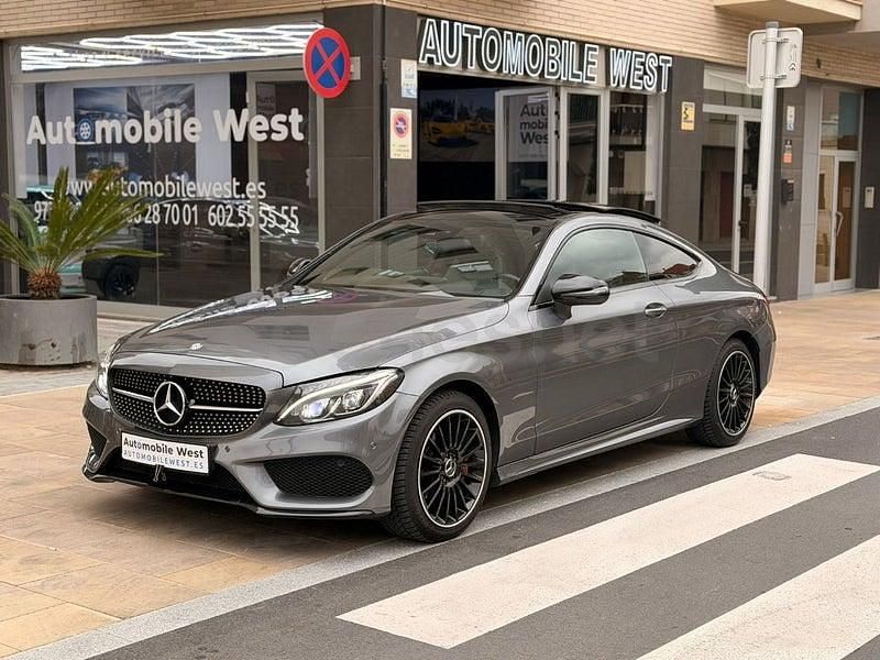 Usado Mercedes C250 204 CV (150 kW) 2017 Gris / plata Coupe