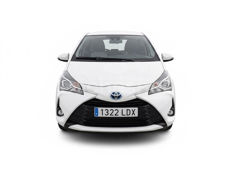 Blanco Usado 2020 Toyota Yaris Hybrid Berlina | 11.590 € (Buen precio) - Imagen 1/3