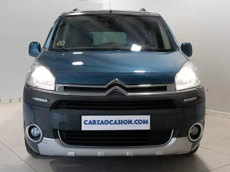 Usado Citroën Berlingo XTR 92 CV (67 kW) 2013 Azul Monovolumen