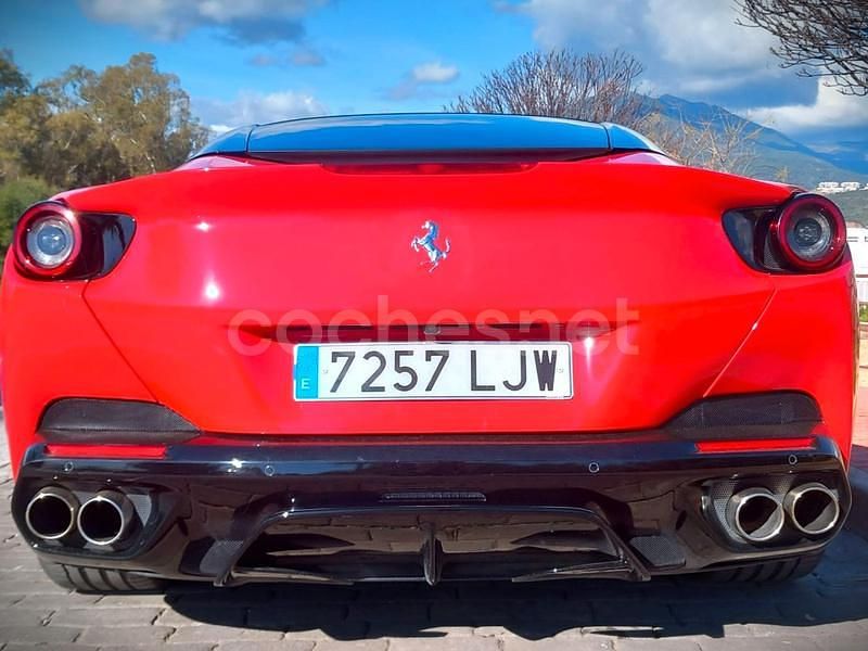 Usado Ferrari Portofino 600 CV (441 kW) 2019 Rojo Descapotable
