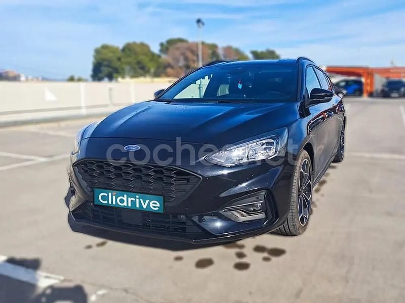 Usado Ford Focus ST-Line 155 CV (114 kW) 2021 Negro Familiar