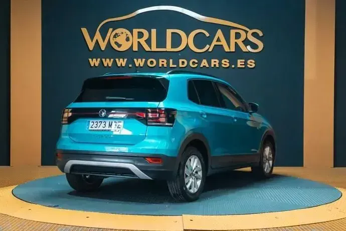Usado VW T-Cross Advance 110 CV (80 kW) 2023 Azul SUV
