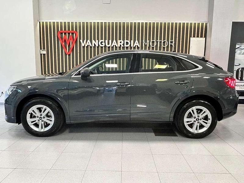 Usado Audi Q3 Comfort 150 CV (110 kW) 2020 Gris SUV