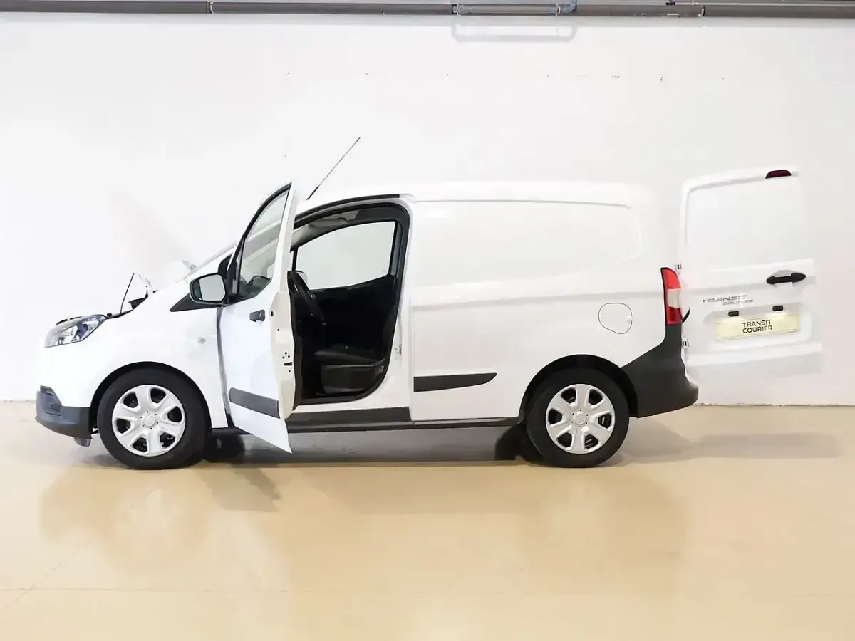 Usado Ford Transit Trend 95 CV (69 kW) 2018 Blanco Van