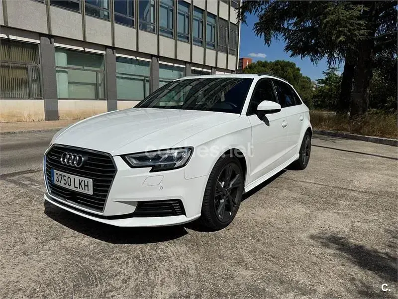 Usado Audi A3 S-Line 204 CV (150 kW) 2020 Blanco Berlina