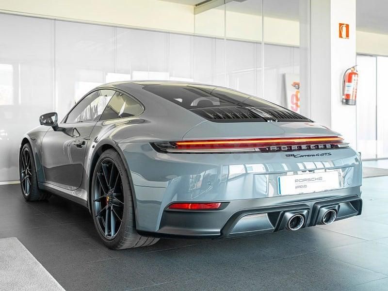 Usado Porsche 911 Carrera 4 GTS 541 CV (397 kW) 2025 Gris / plata Coupe