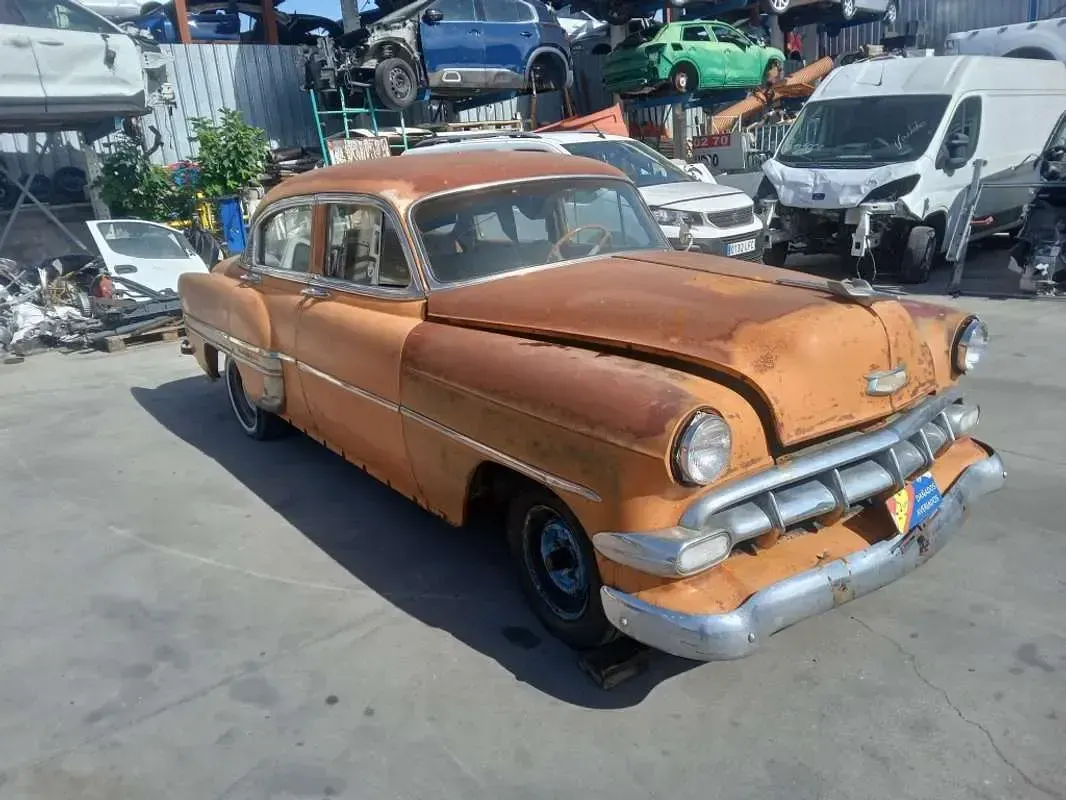 Usado Chevrolet Bel Air 1954 Marrón Berlina