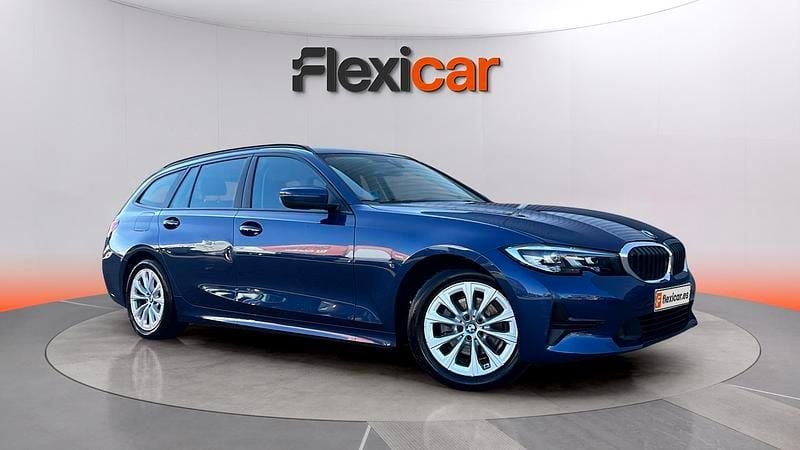 Usado BMW 320e 190 CV (139 kW) 2021 Azul Familiar