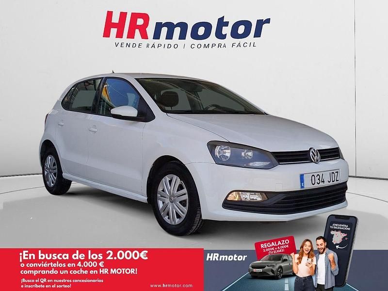 Blanco Usado 2015 VW Polo Edition Utilitario | 9510 € (Un poco caro) - Imagen 1/4