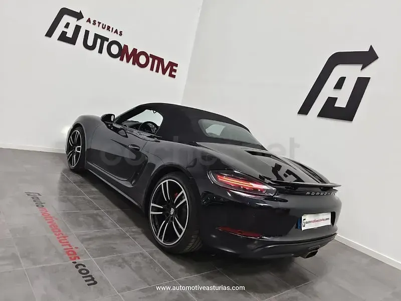 Usado Porsche 718 Boxster 300 CV (220 kW) 2017 Negro Descapotable