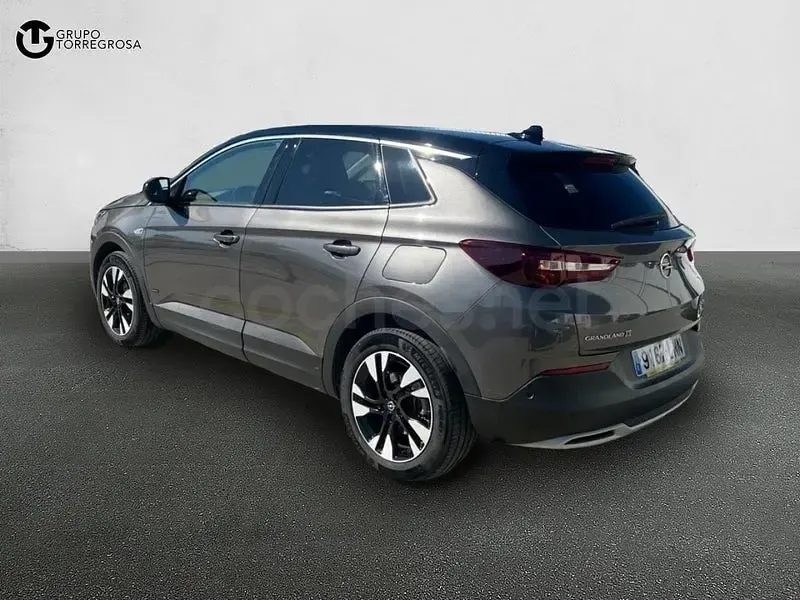 Usado Opel Grandland X Ultimate 300 CV (220 kW) 2021 Gris / plata SUV
