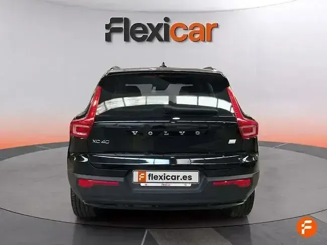Usado Volvo XC40 Inscription 262 CV (192 kW) 2021 Negro SUV