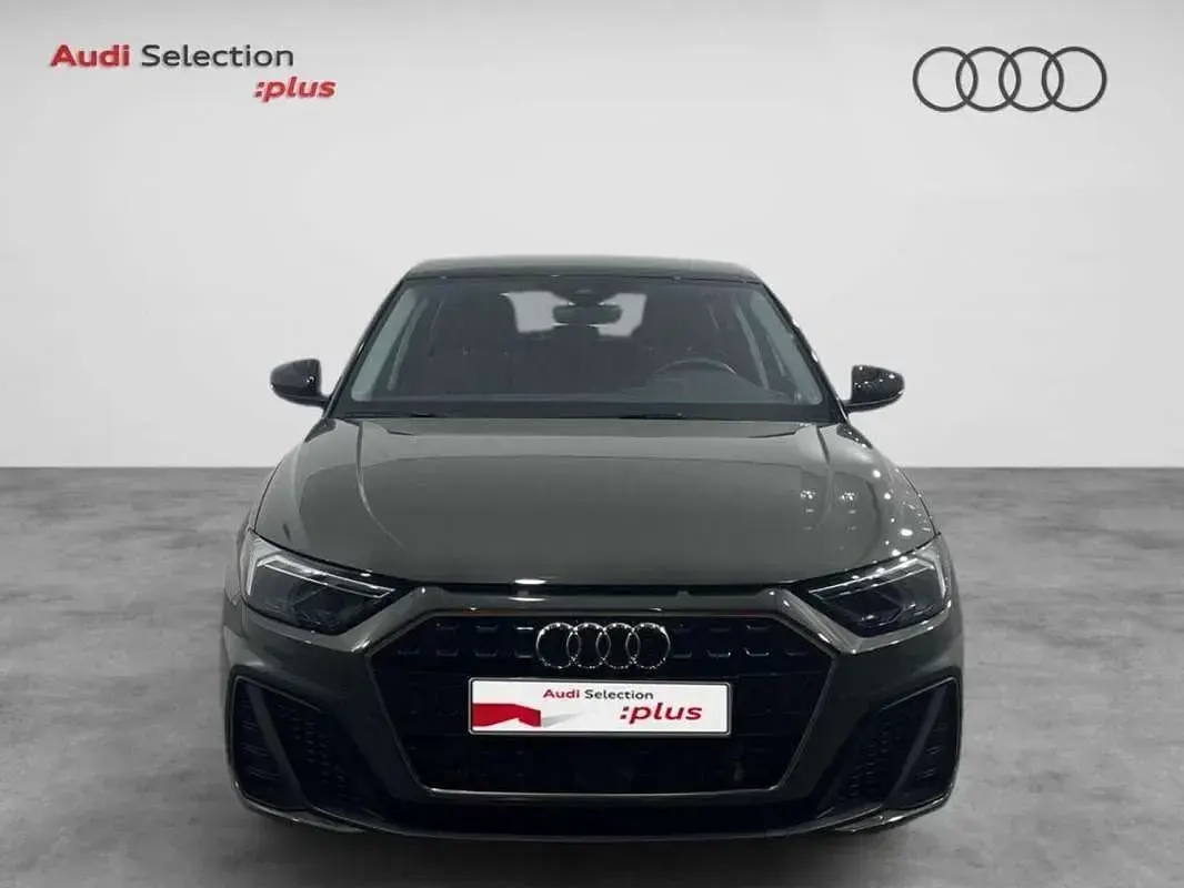 Occasion Audi A1 Sportback Black Edition 116 PK (85 kW) 2025 Grijs Hatchback