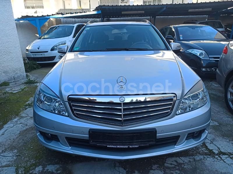 Usado Mercedes C200 Avantgarde 136 CV (100 kW) 2011 Gris / plata Familiar