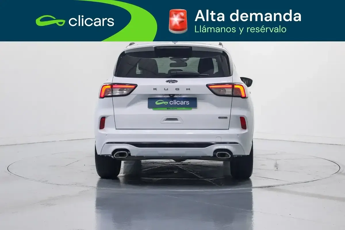 Usado Ford Kuga ST-Line 191 CV (140 kW) 2022 Blanco SUV