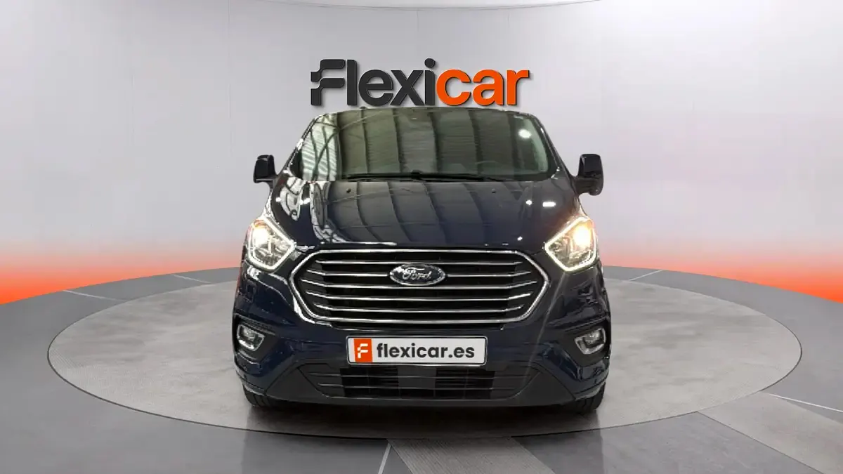 Usado Ford Tourneo Custom Titanium 150 CV (110 kW) 2021 Blanco Van