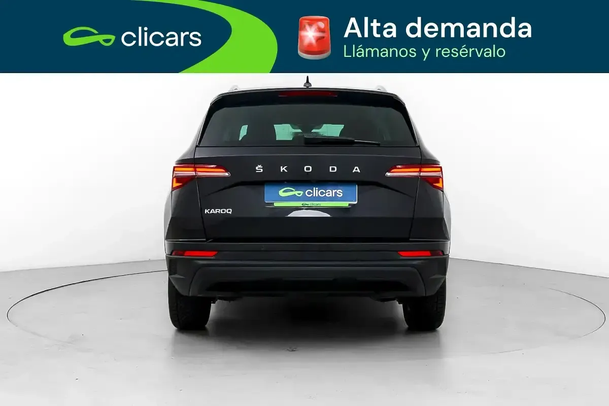 Usado Skoda Karoq Ambition 115 CV (84 kW) 2023 Negro SUV