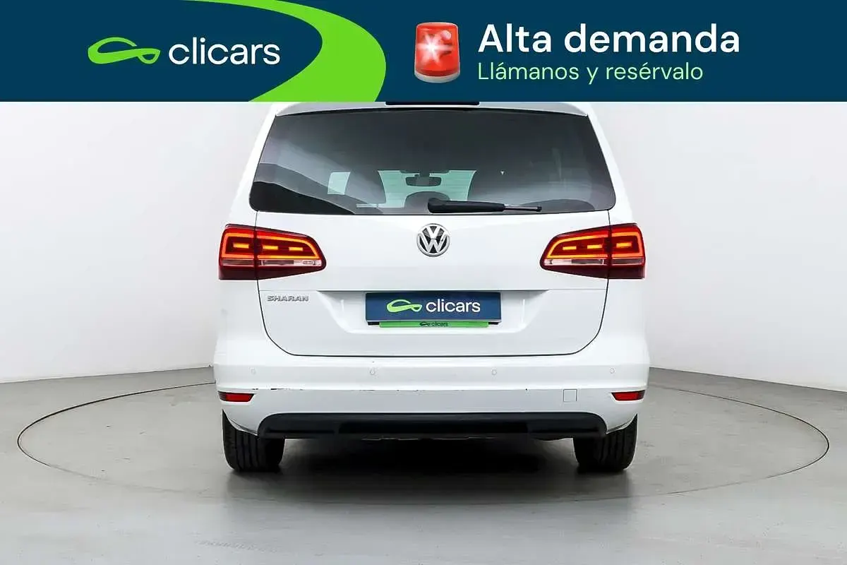 Begagnad VW Sharan Edition 150 HK (110 kW) 2018 Vit Minibuss