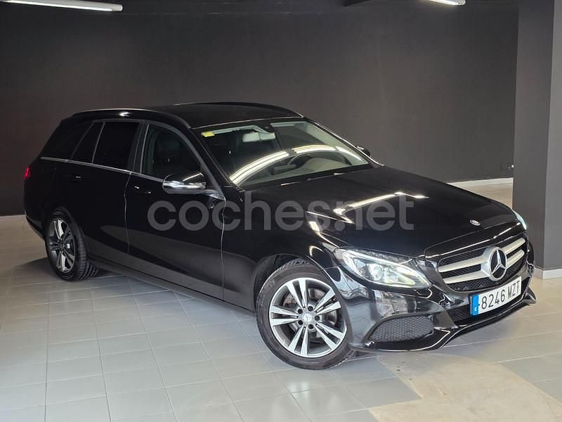 Usado Mercedes C220 Avantgarde 170 CV (125 kW) 2015 Negro Familiar