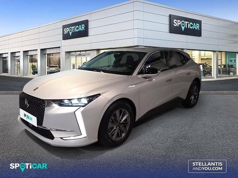 Beige Usado 2022 DS Automobiles DS4 Bastille Berlina | 27.490 € (Precio justo) - Imagen 1/4