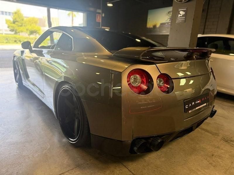 Usado Nissan GT-R Black Edition 485 CV (356 kW) 2009 Gris / plata Coupe