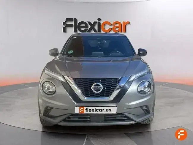 Usado Nissan Juke N-Connecta 114 CV (83 kW) 2021 Gris SUV