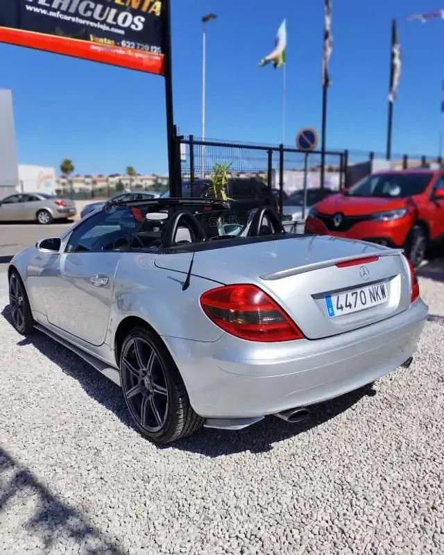 Usado Mercedes SLK200 163 CV (119 kW) 2004 Gris Descapotable