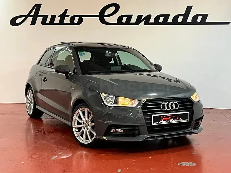 Usado Audi A1 Attraction 150 CV (110 kW) 2018 Gris / plata Berlina