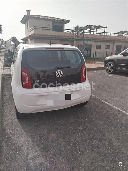 Begagnad VW up! move up! 60 HK (44 kW) 2014 Vit Halvkombi