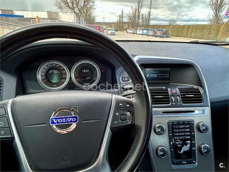 Usado Volvo XC60 Momentum 163 CV (119 kW) 2012 Azul SUV