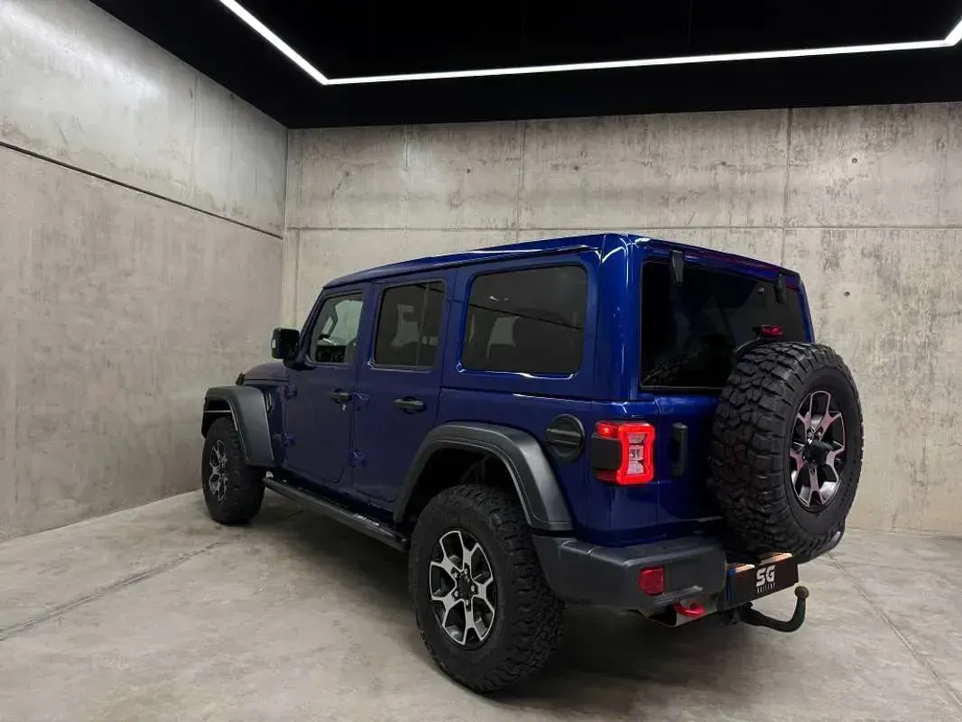 Usado Jeep Wrangler Unlimited Rubicon 200 CV (147 kW) 2020 Azul SUV