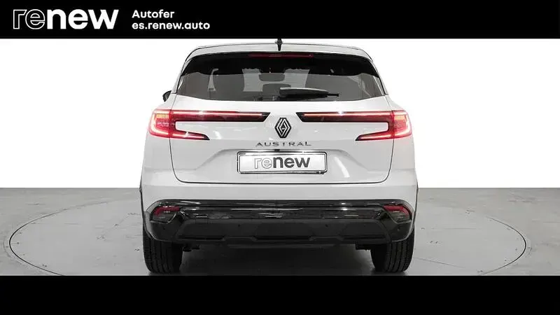 Usado Renault Austral Techno 140 CV (102 kW) 2022 Blanco SUV