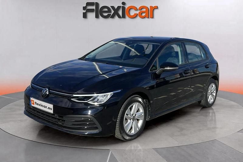 Usado VW Golf VIII 110 CV (80 kW) 2021 Negro Berlina