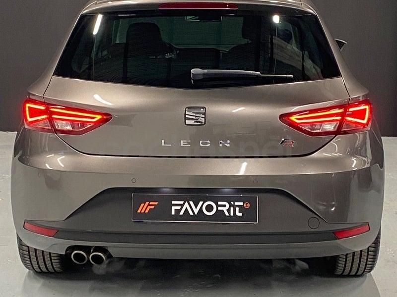 Usado Seat Leon FR 150 CV (110 kW) 2015 Beige Berlina