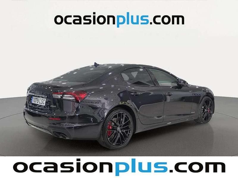 Usado Maserati Ghibli 330 CV (242 kW) 2021 Negro Berlina