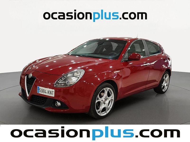 Usado Alfa Romeo Giulietta Super 120 CV (88 kW) 2018 Rojo Utilitario