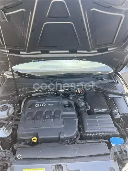 Usado Audi A3 116 CV (85 kW) 2016 Gris / plata Berlina