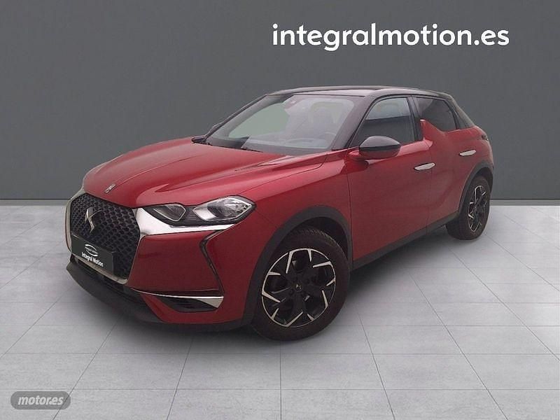 Rojo Usado 2019 DS Automobiles DS3 So Chic SUV | 16.490 € - Imagen 1/4