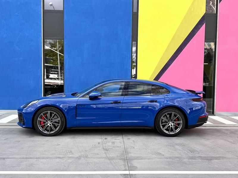 Usado Porsche Panamera 4S 544 CV (400 kW) 2025 Azul Berlina