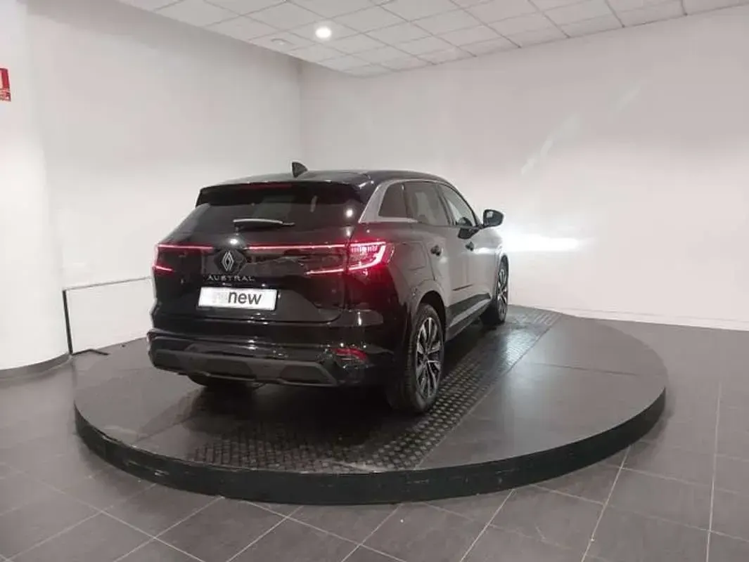 Usado Renault Austral Techno 158 CV (116 kW) 2024 Negro SUV
