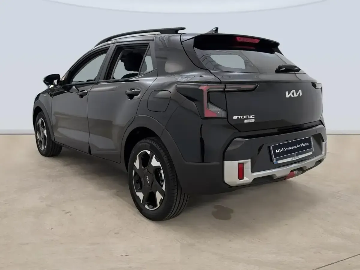 Nuevo Kia Stonic 115 CV (84 kW) 2025 Negro SUV